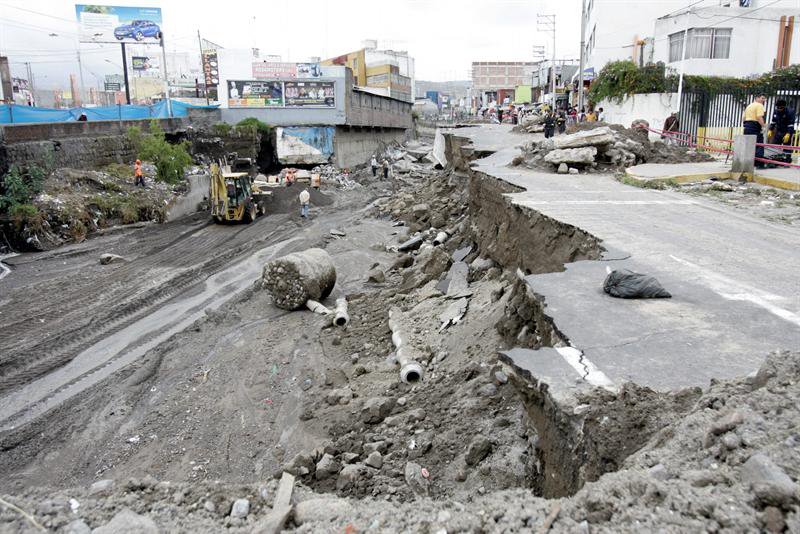 Al menos 4 muertos y 30 heridos deja terremoto en región sureña de Perú