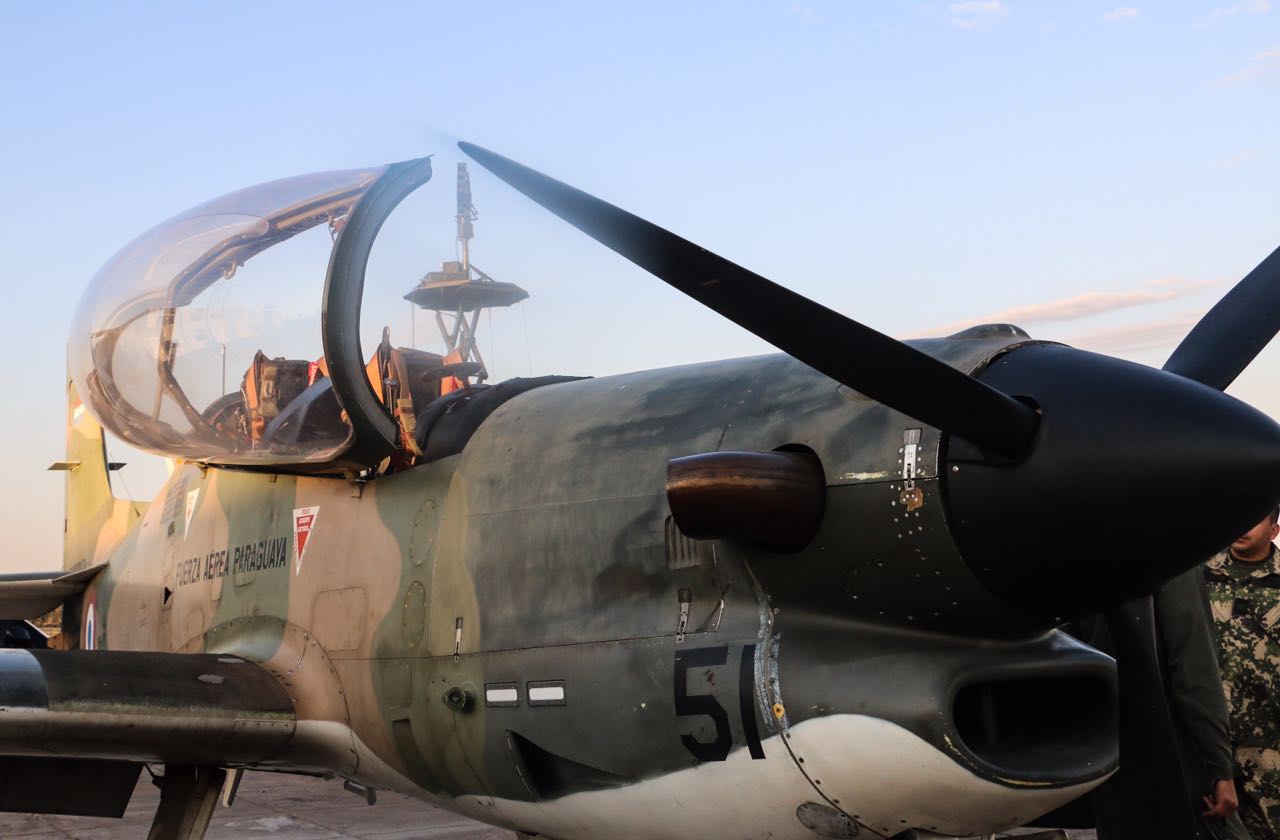 Ejecutivo anuncia compra de seis aviones de combate en apoyo a lucha contra crimen organizado